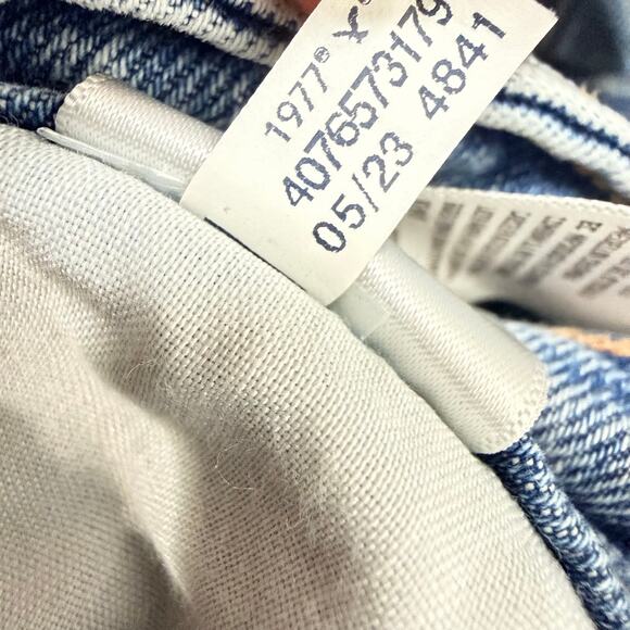 American Eagle Super High Rise Baggy Straight Jeans Mid Wash Womens Size 000 - Picture 9 of 13